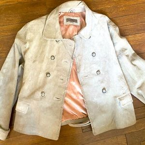 Vintage Guess Leather Coat - Silk Lining ❤️